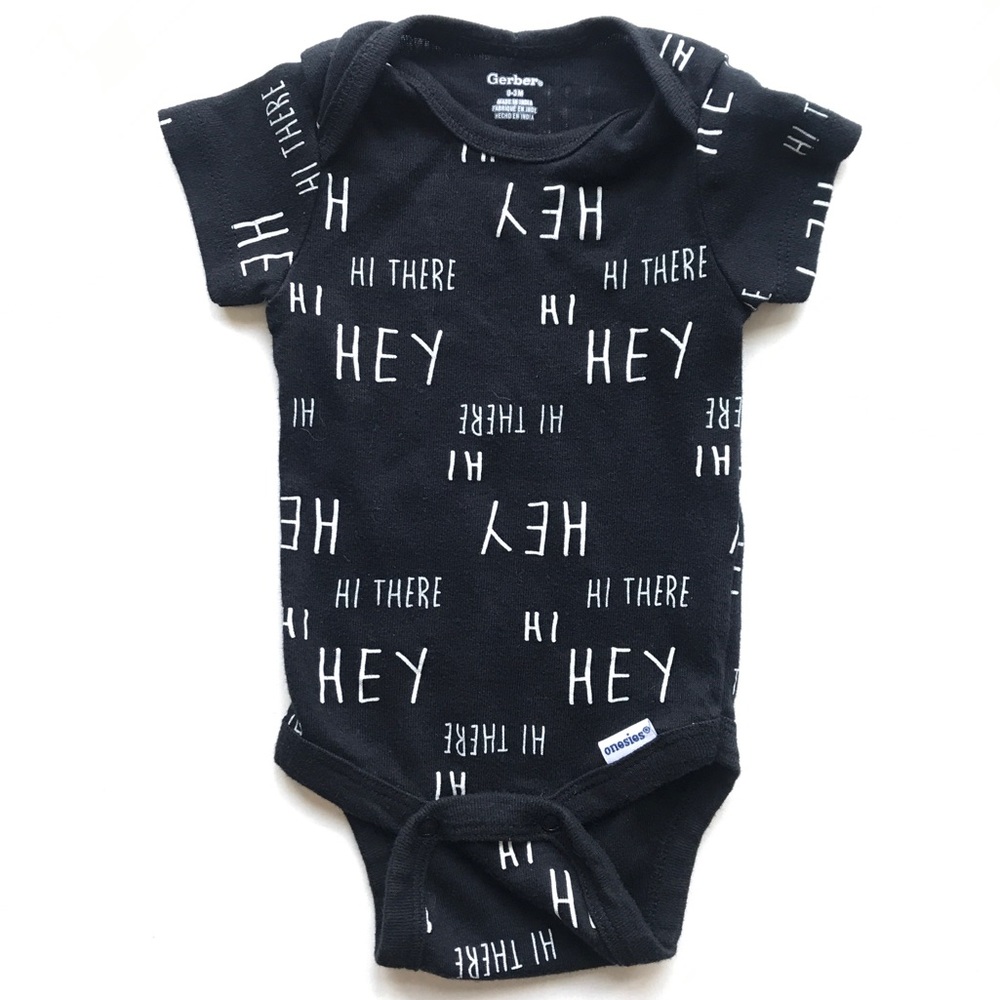 Gerber Black Hi Hey There Onesie Size 0-3 Mo